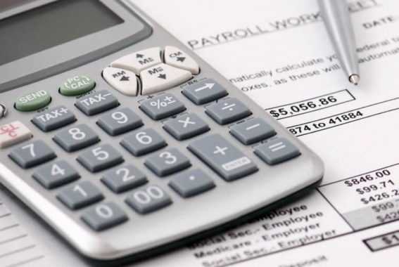 Calculo de folha de pagamento